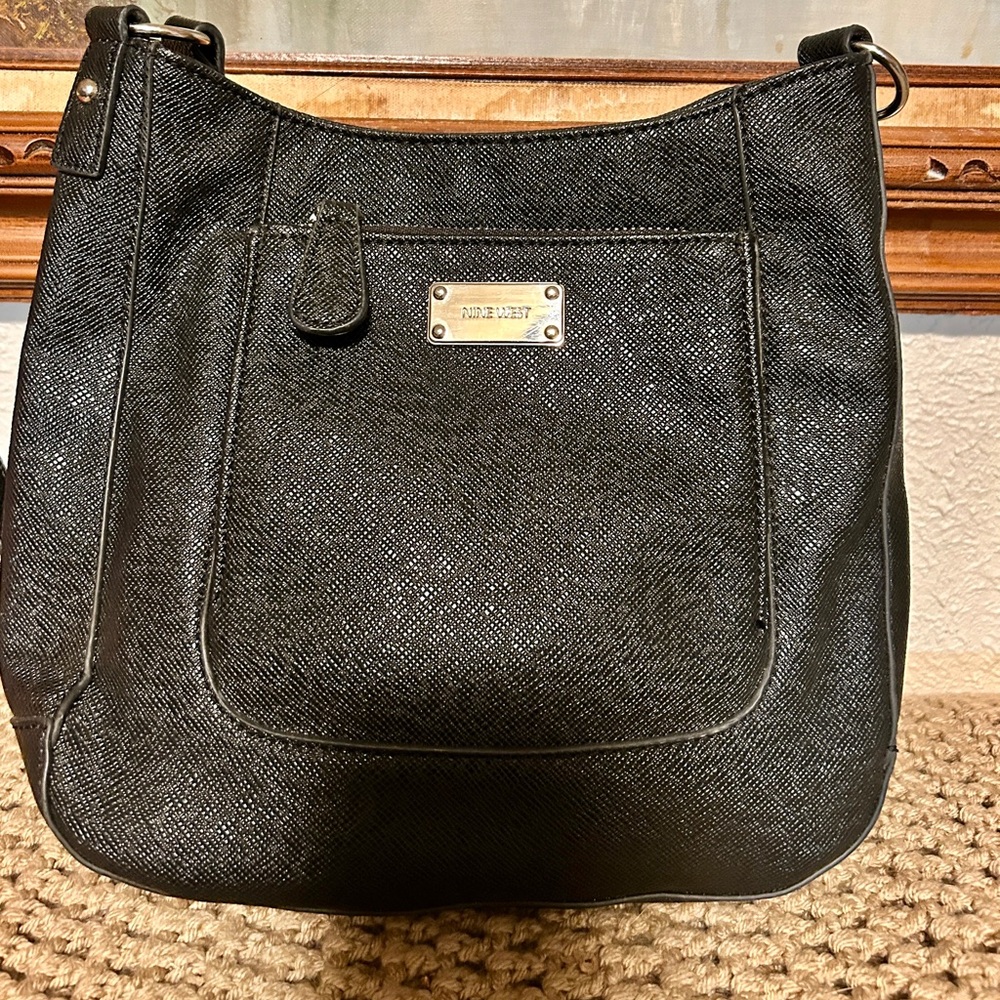 Nine West‎ Crossbody Bag Women Medium Black Excellent Saffiano Faux Leather